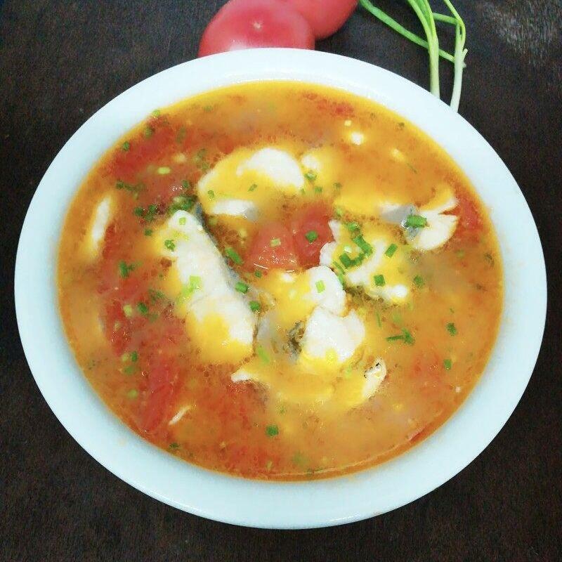 Tomato & Fish Slices Soup