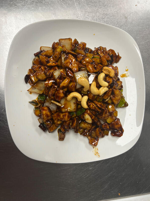 C31. Cashew Chicken