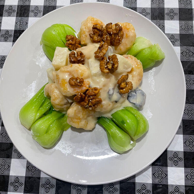 House Deluxe Honey Walnut Shrimp