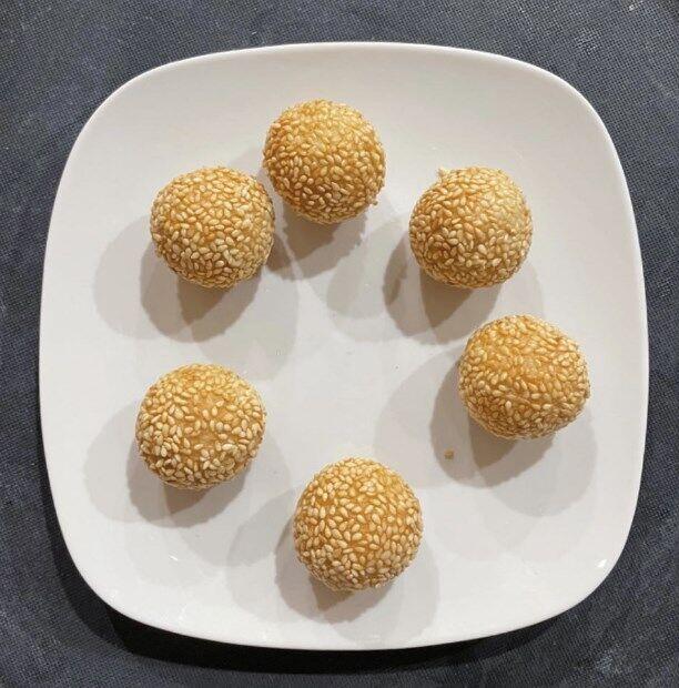 Sesame Balls